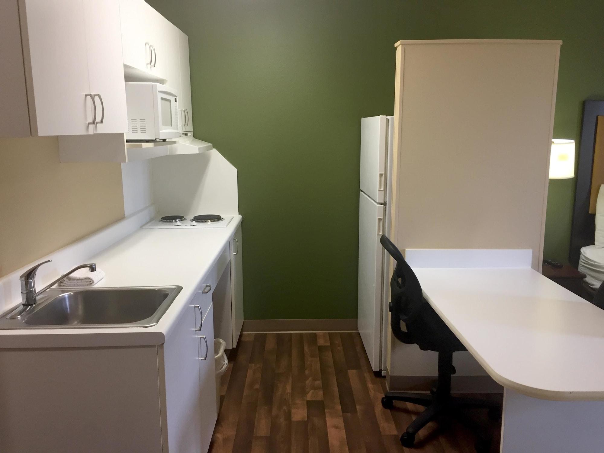 Extended Stay America Suites - Albany - Suny Экстерьер фото